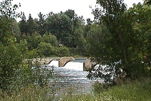 Dam at the Black Rapids