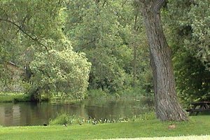 Grounds of the Black Rapids Lock