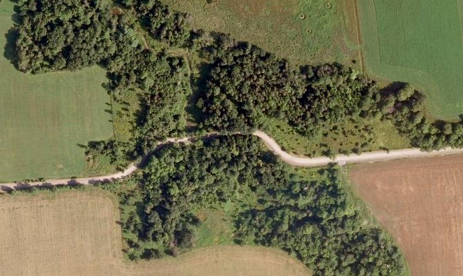 Google and Bing Satellite Images of Chemin Baillie (Baillie Road) Gully Area